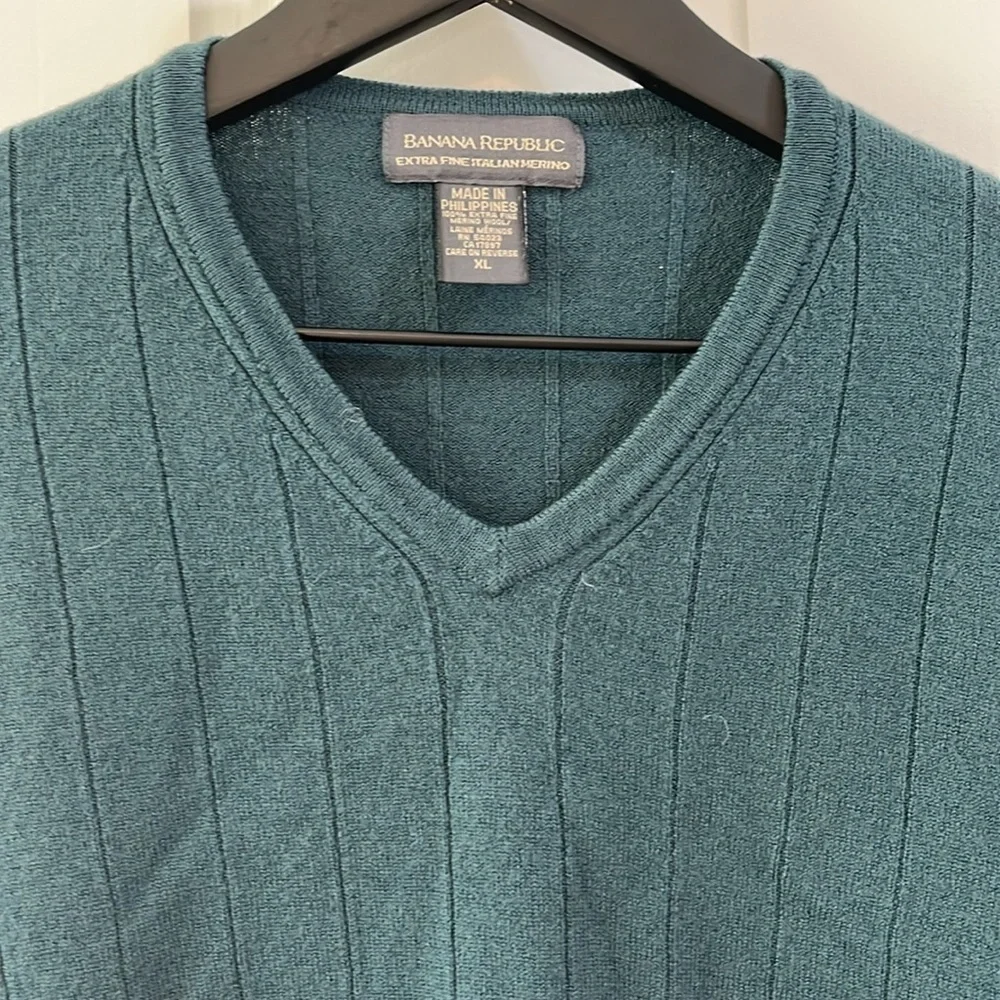 Vintage Banana Republic Extra Fine Merino Wool Teal Sweater - Size Large (?)